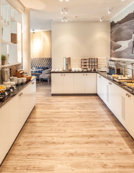 Best Westen Baltic Hills Restaurant Buffet 06