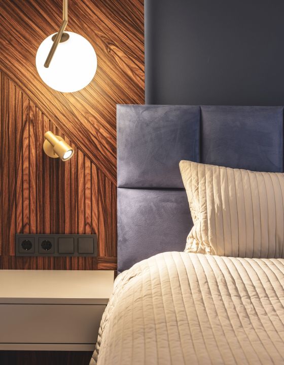 Headboard mit Holzverkleidung Schlafzimmer