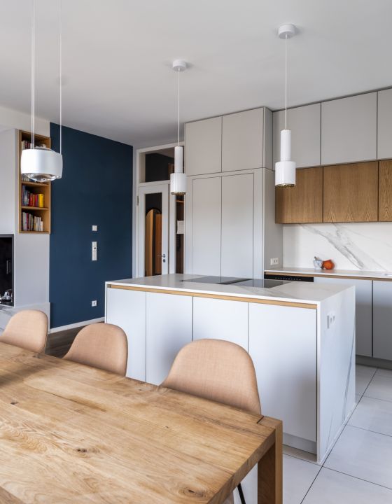 Picture of Off The Grid: Design and ideas for modern homes & living - Dwell