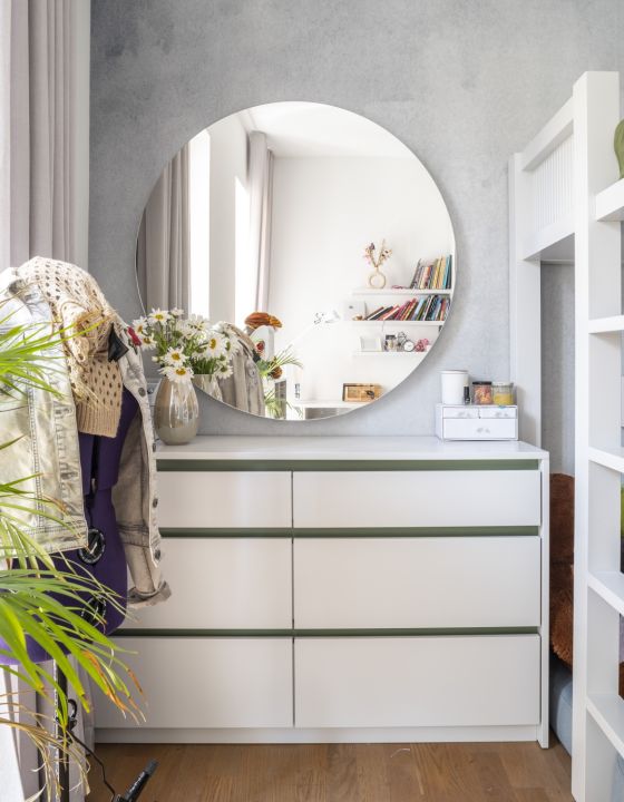 Image showcasing Airbnb | Vacation rentals, cabins, beach houses, & more