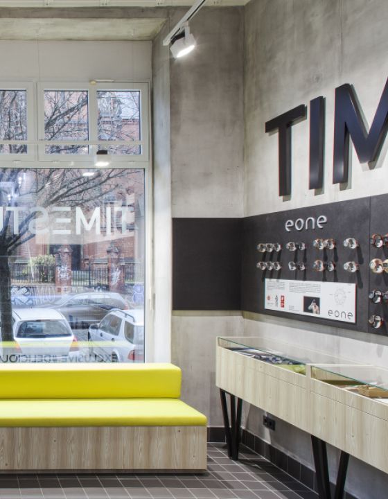 Timstuff Uhrenladen Berlin Innenarchitektur Verkaufsräume 04